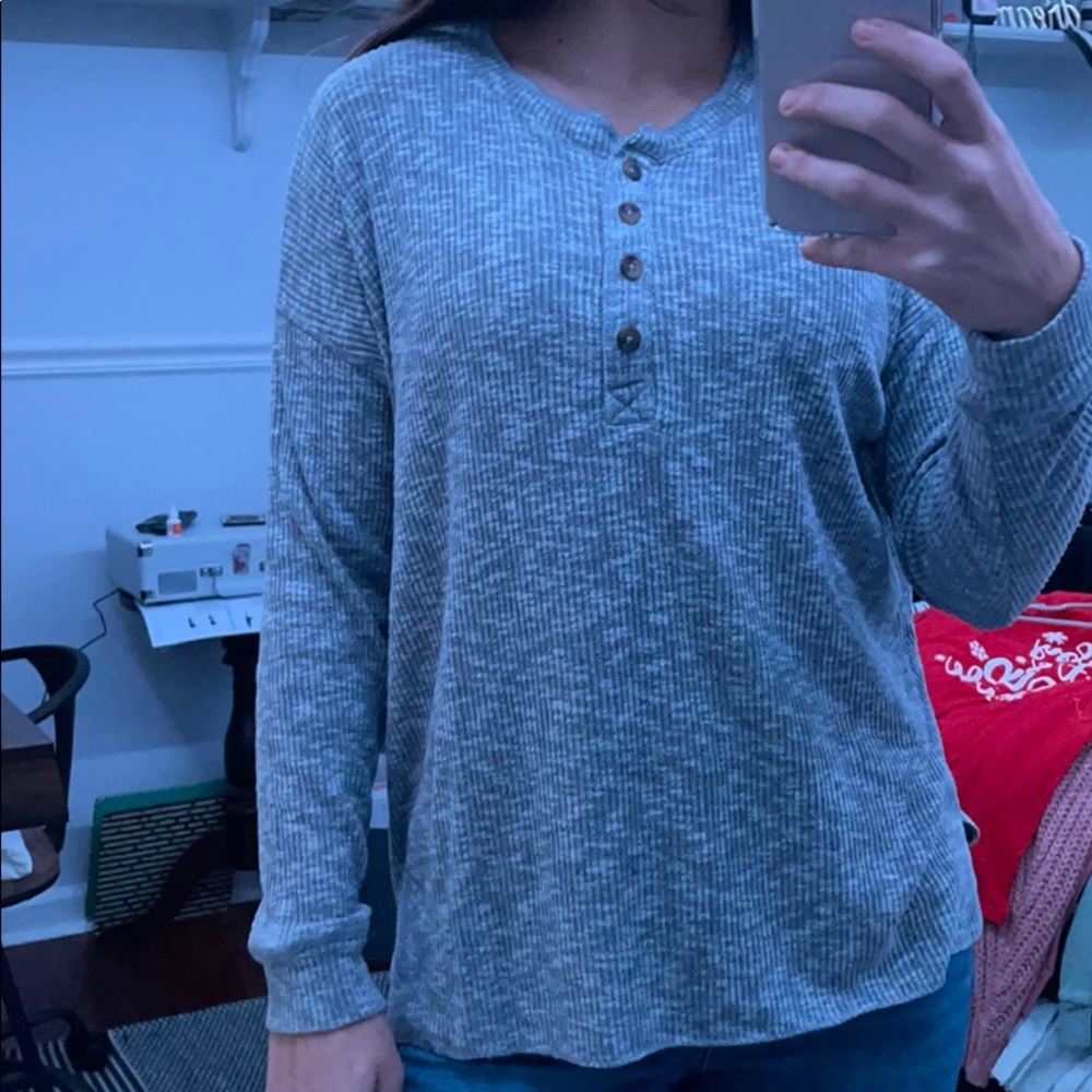 grey long sleeve